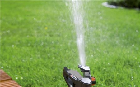 GARDENA 8141-20 Comfort Impuls-, Kreis- und Sektorenregner (auf Spike)