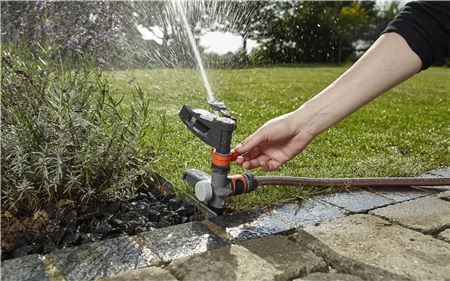 GARDENA 8141-20 Comfort Impuls-, Kreis- und Sektorenregner (auf Spike)