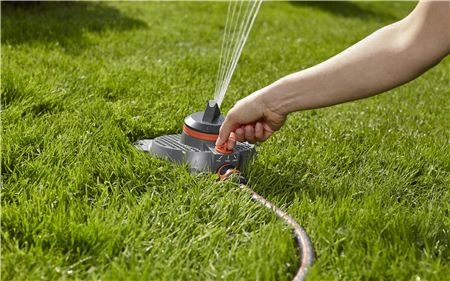 GARDENA 2065-20 Comfort Teil- und Vollkreisregner Tango