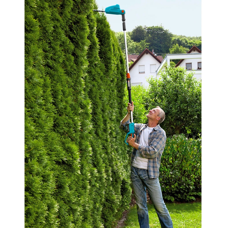 GARDENA 14732-20 Akku-Teleskop-Heckenschere THS 42/18V P4A Ready-To-Use Set