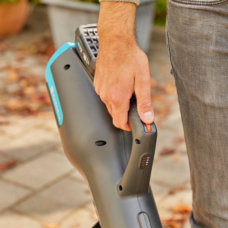 GARDENA 14890-55 Akku-Bläser PowerJet 18V P4A solo