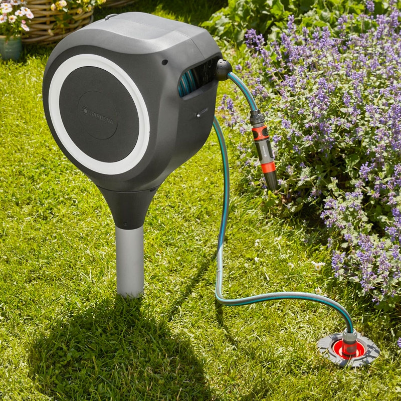 GARDENA 18606-20 Garten-Schlauchbox RollUp S (weiß) 15 m