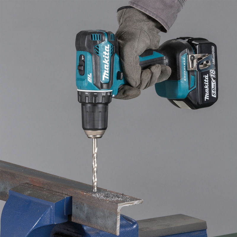 Makita DDF485RTJ Akku-Bohrschrauber