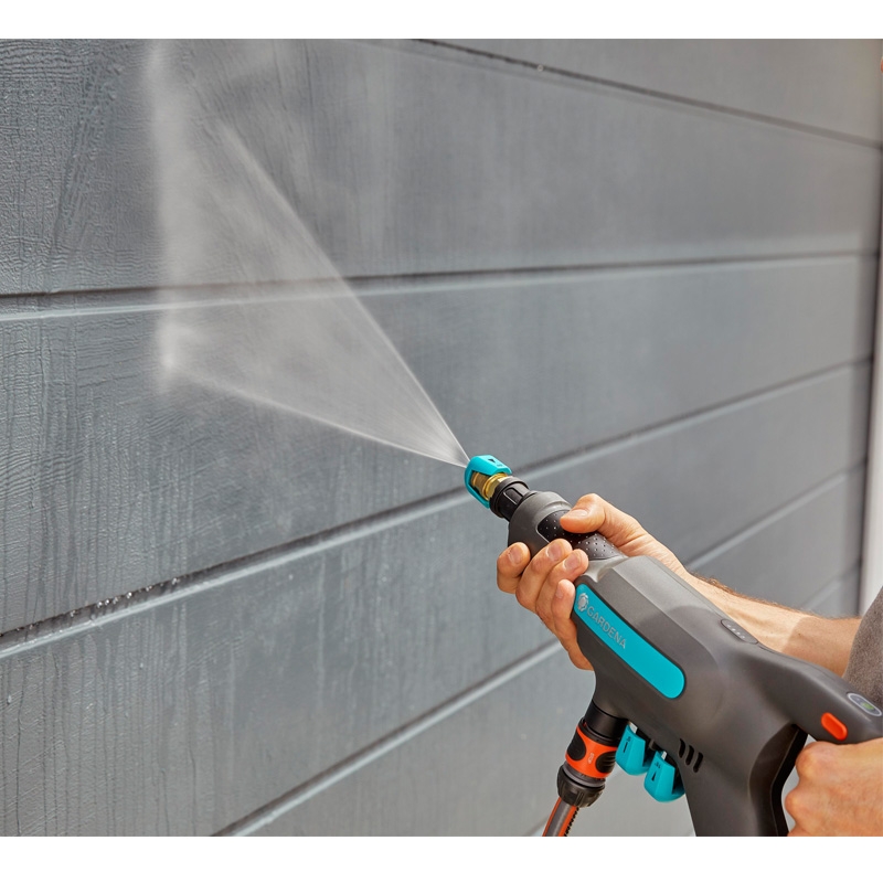 GARDENA 14800-20 Akku-Mitteldruckreiniger AquaClean 24/18V P4A Ready-To-Use Set