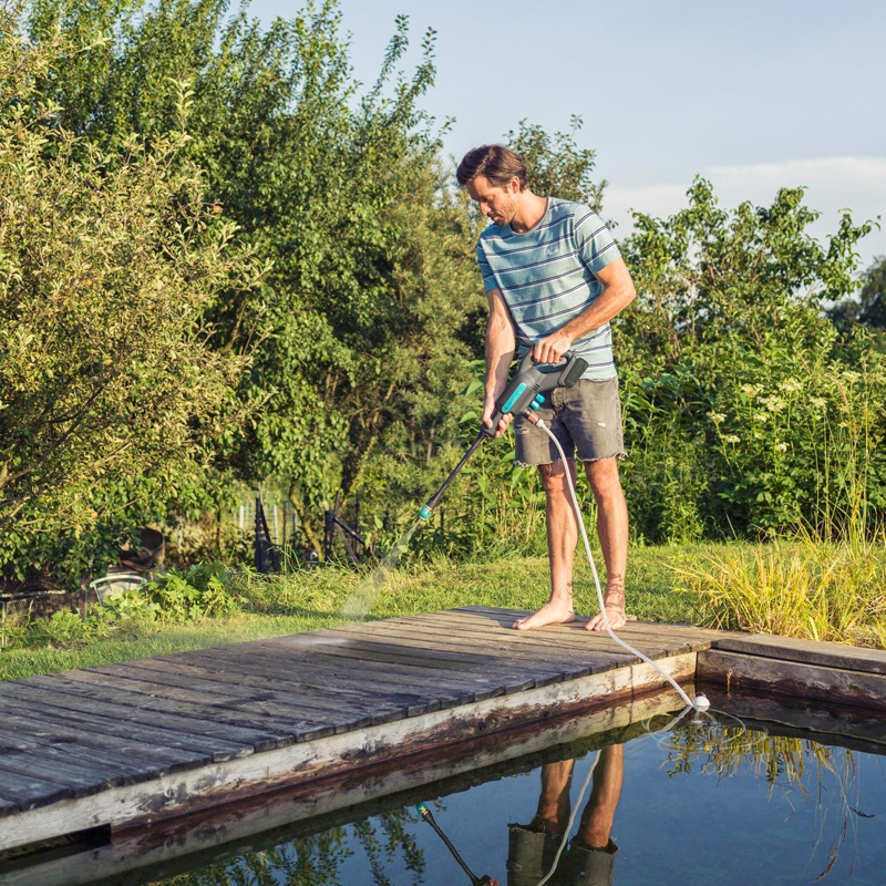 GARDENA 14800-32 Akku-Mitteldruckreinger AquaClean 24/18V P4A Ready-To-Use Set - Aktion