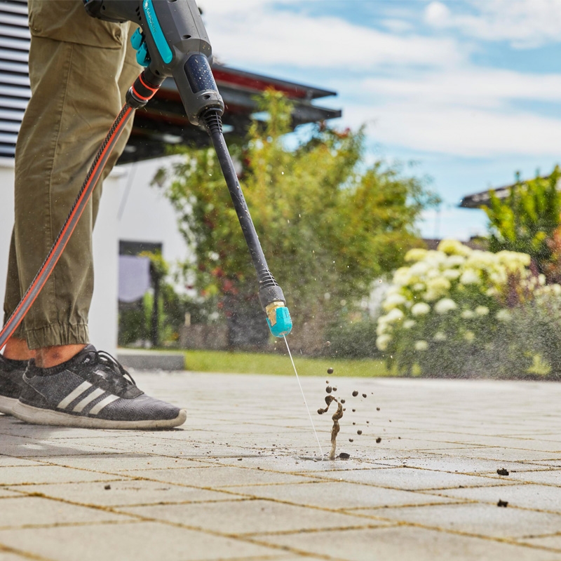 GARDENA 14800-55 Akku-Mitteldruckreinger AquaClean 24/18V P4A solo