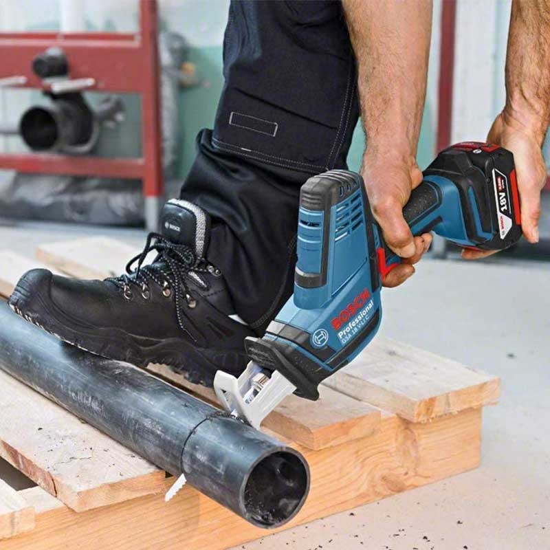 Bosch GSA 18V-LI Akku-Säbelsäge