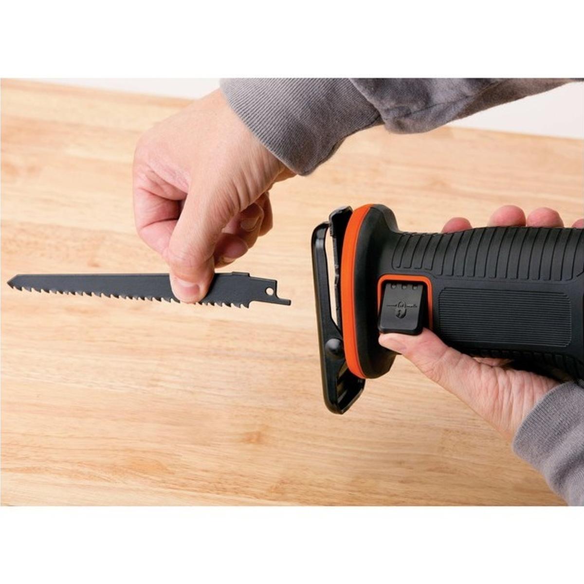 BLACK + DECKER BDCR18N 18V Akku-Säbelsäge