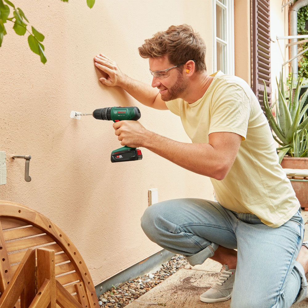 Bosch EasyImpact 18V-40 Drill (mit SystemBox, 2 Akkus & Ladegerät)