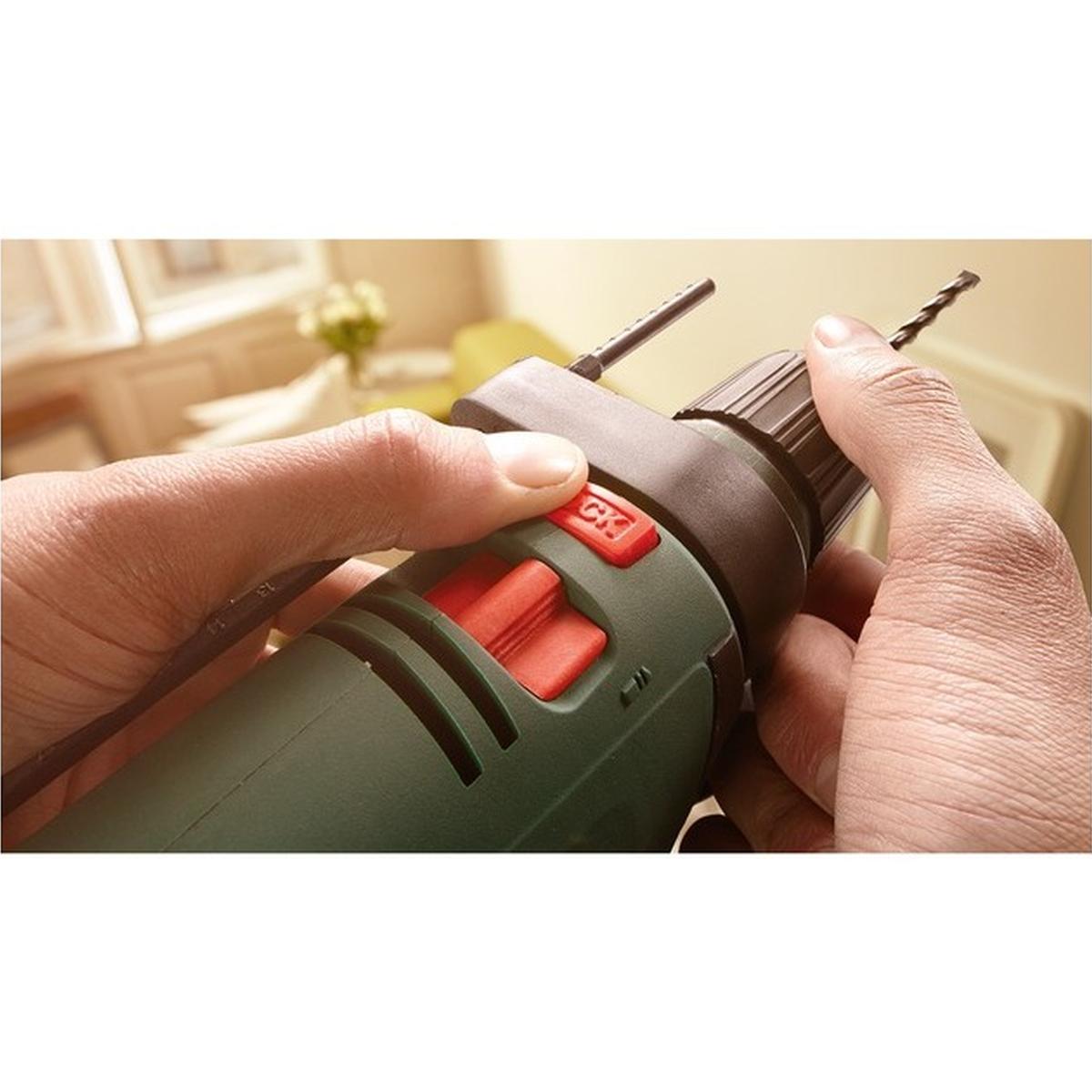 Bosch UniversalImpact 7500 630W Schlagbohrmaschine