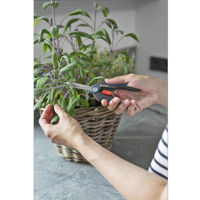 GARDENA 12214-20 HerbCut