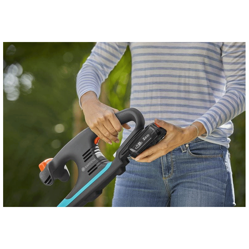 GARDENA 14733-20 Akku-Heckenschere EasyCut 40/18V P4A Ready-To-Use Set