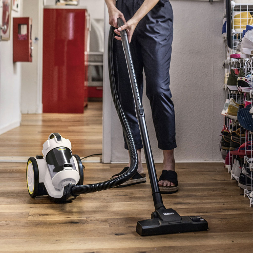 Kärcher VC 3 beutelloser Staubsauger