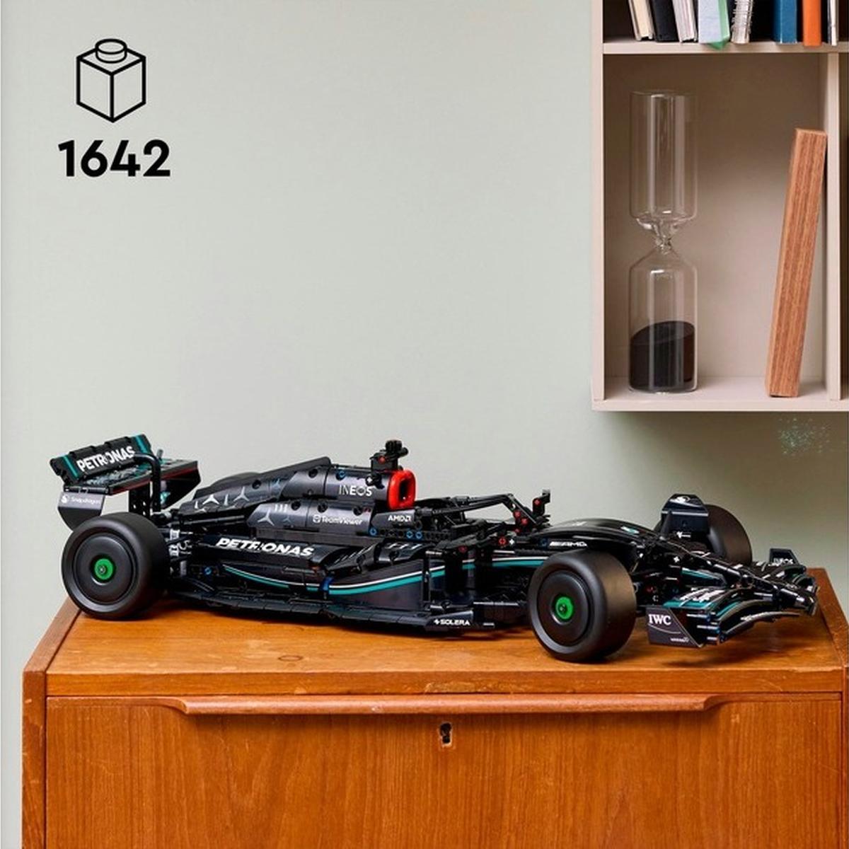 LEGO Technic - Mercedes-AMG F1 W14 E Performance (42171)