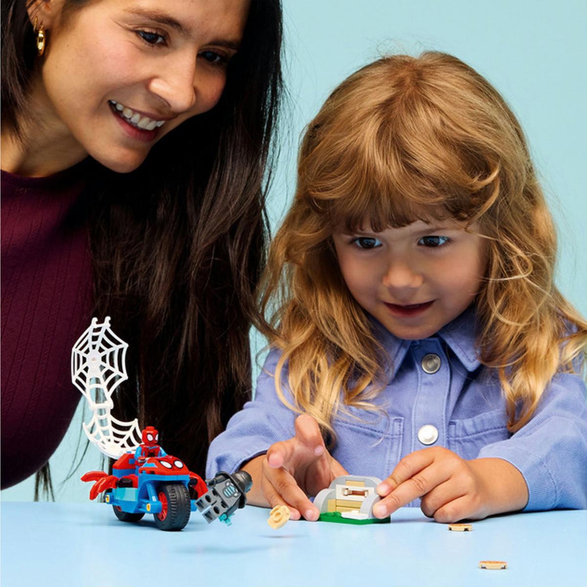 LEGO Marvel Spidey auf Motorrad vs. Rhino (11206)