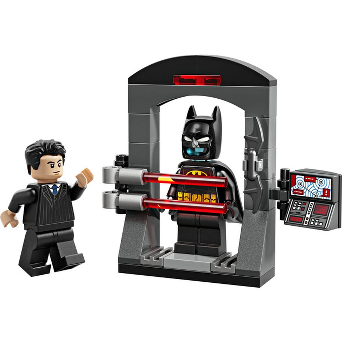 LEGO DC Super Heroes - Batman: Bruce Wayne und der Batsuit (30726)