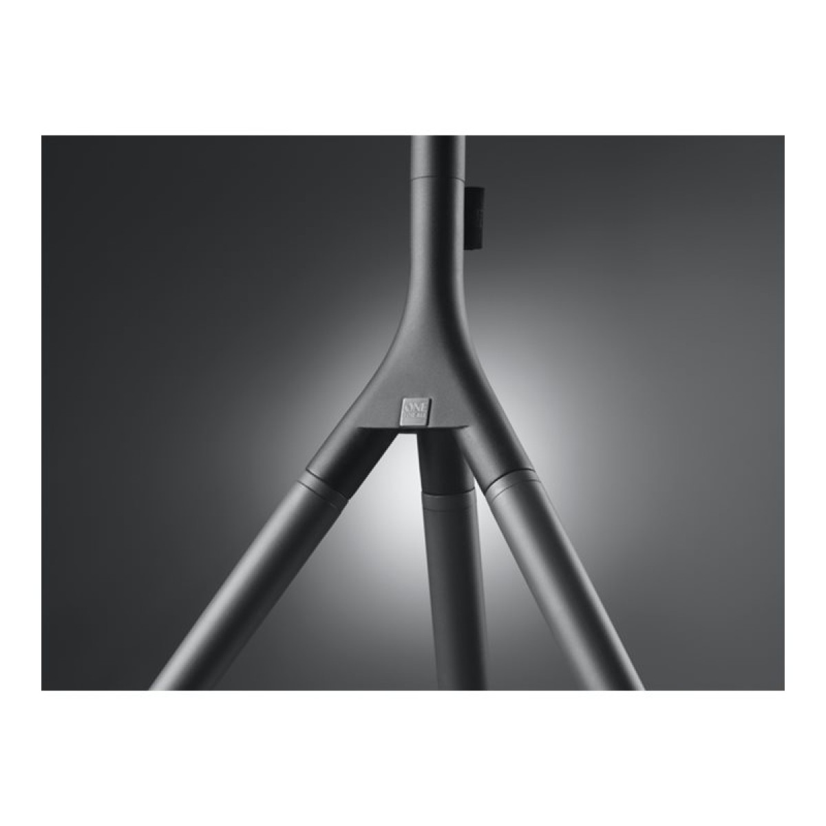 One For All WM7461 Full Metal Tripod TV-Stativ