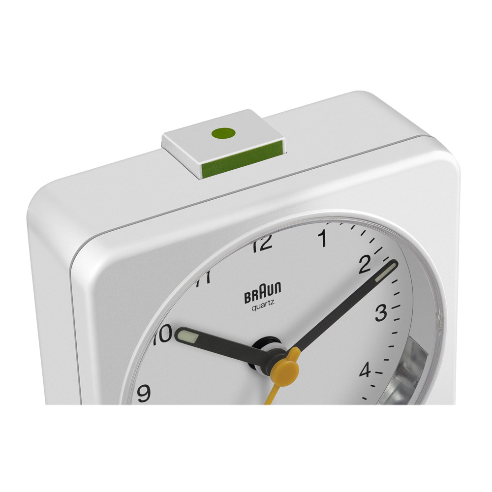 Braun BC03W Quarzwecker weiß