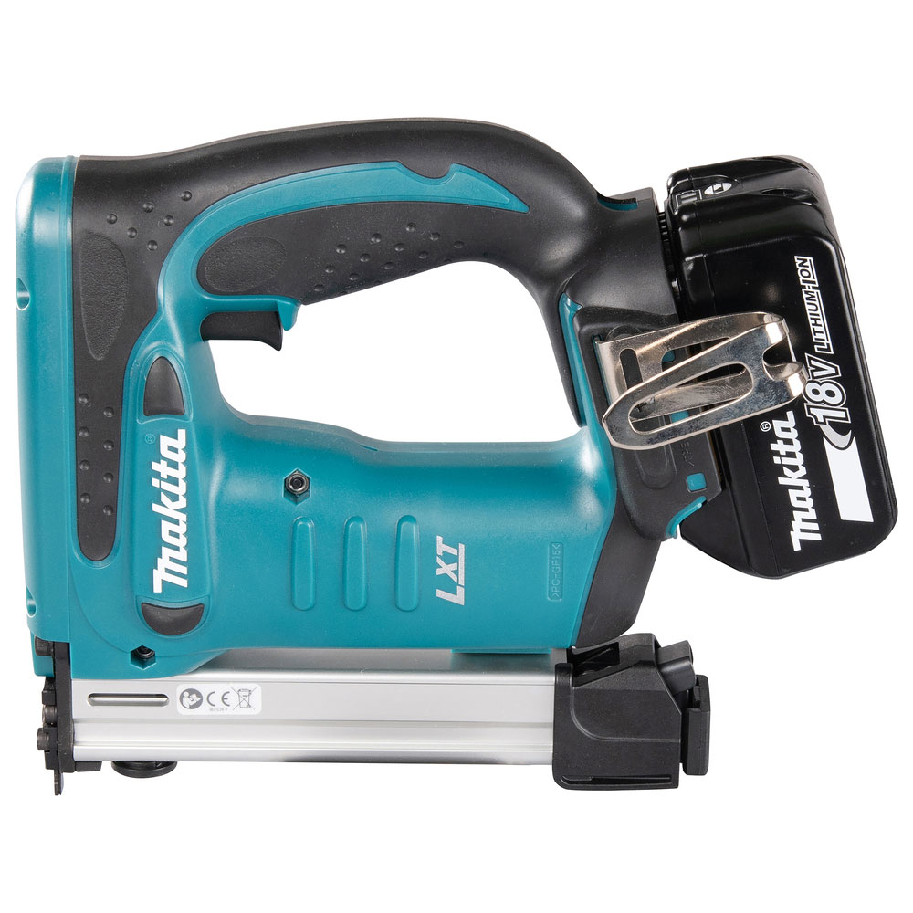 Makita DST221 Akku-Tacker 18,0 V (ohne Akku, ohne Ladegerät) blau