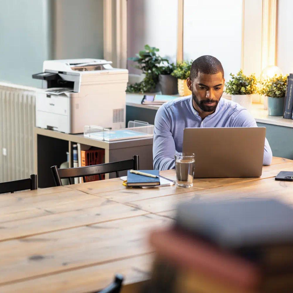 Brother MFC-L3740CDWE 4-in-1 Farb-Multifunktionsgerät mit WLAN/LAN (Verpackung geöffnet)