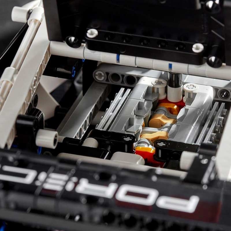 LEGO Technic 42096 Porsche 911 RSR bunt